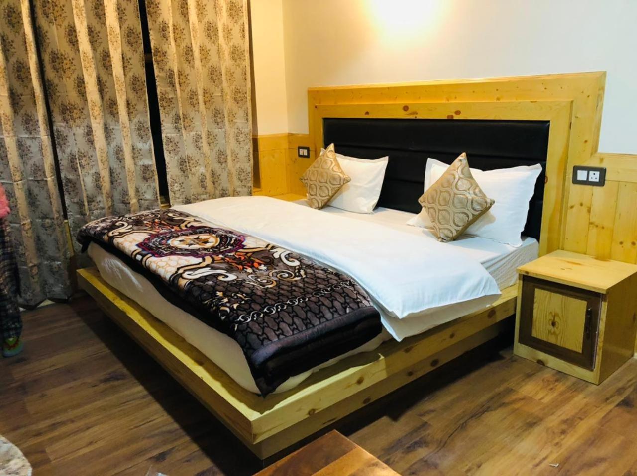 Spiti Valley Hotel Kaza Exterior foto